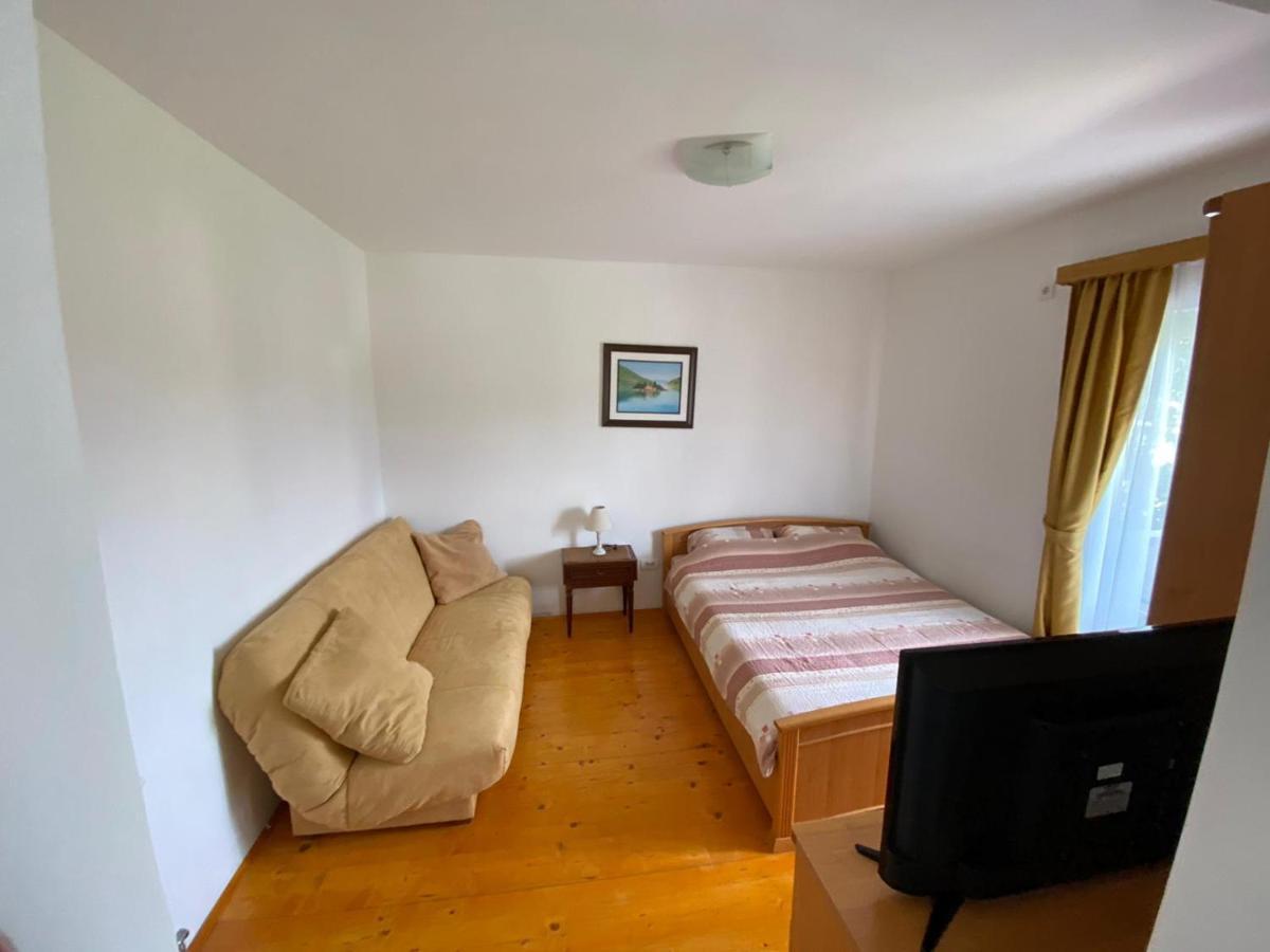 Apartments Popovic 자블야크 외부 사진