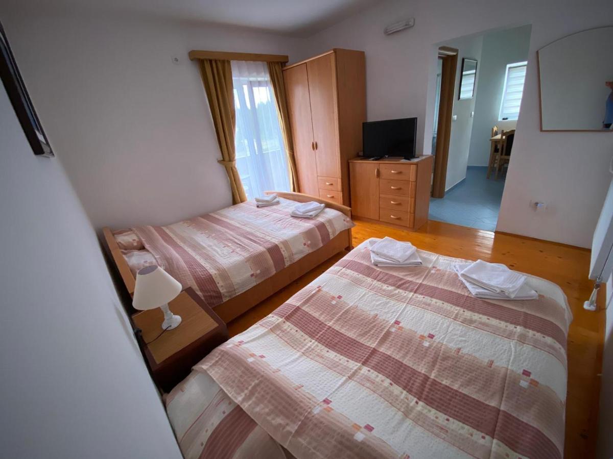 Apartments Popovic 자블야크 외부 사진
